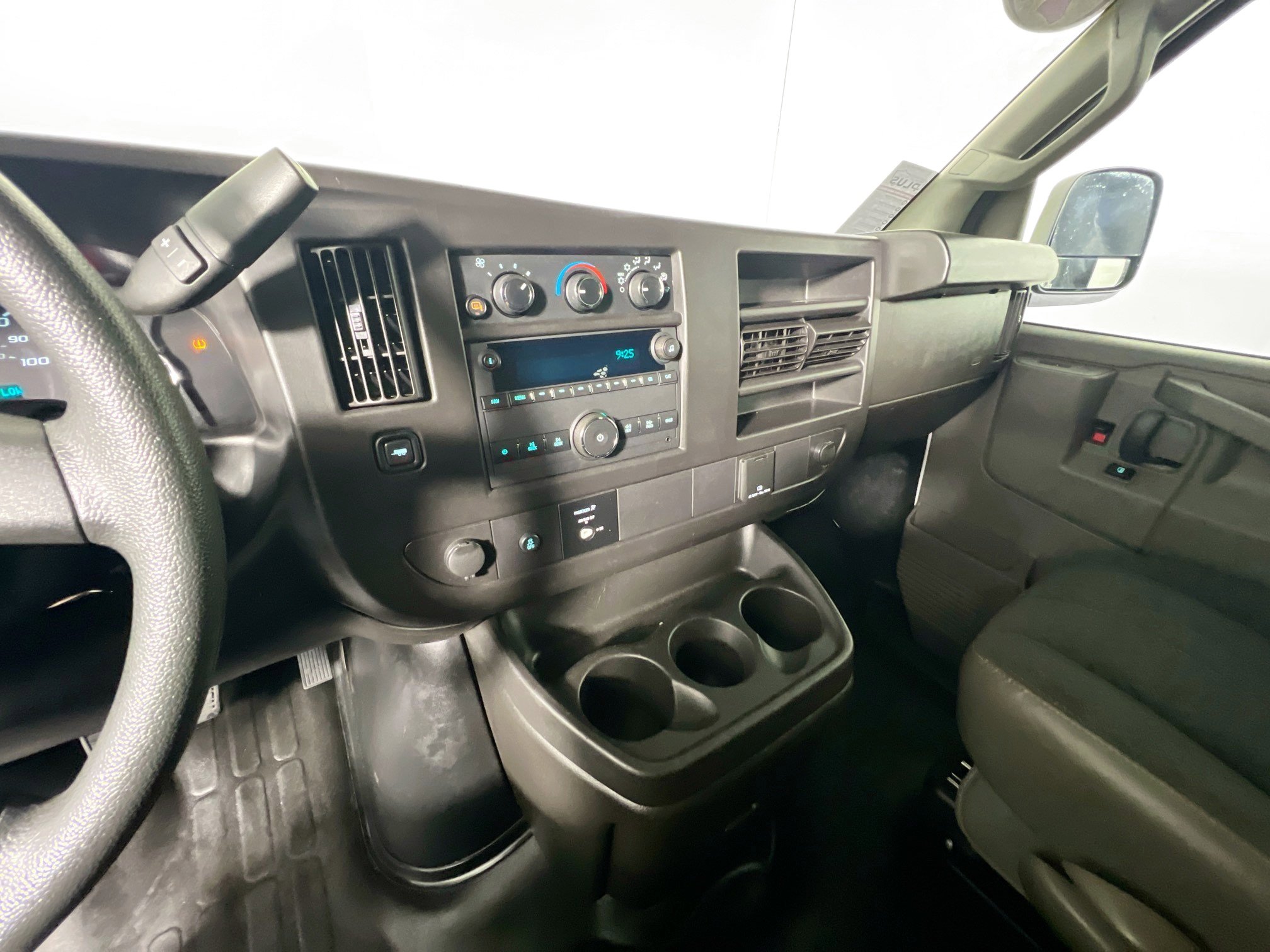 Used 2024 GMC Savana 2500 w/ Driver Convenience Package image 24