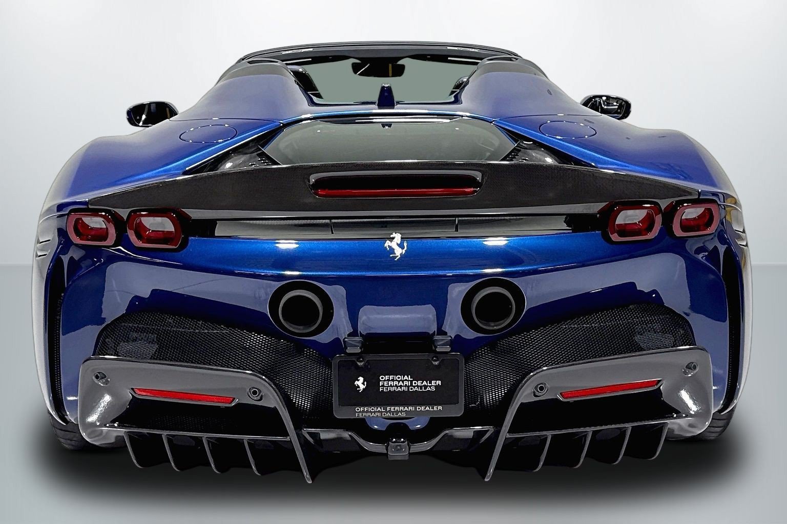 Used 2022 Ferrari SF90 Spider AWD/4WD image 6