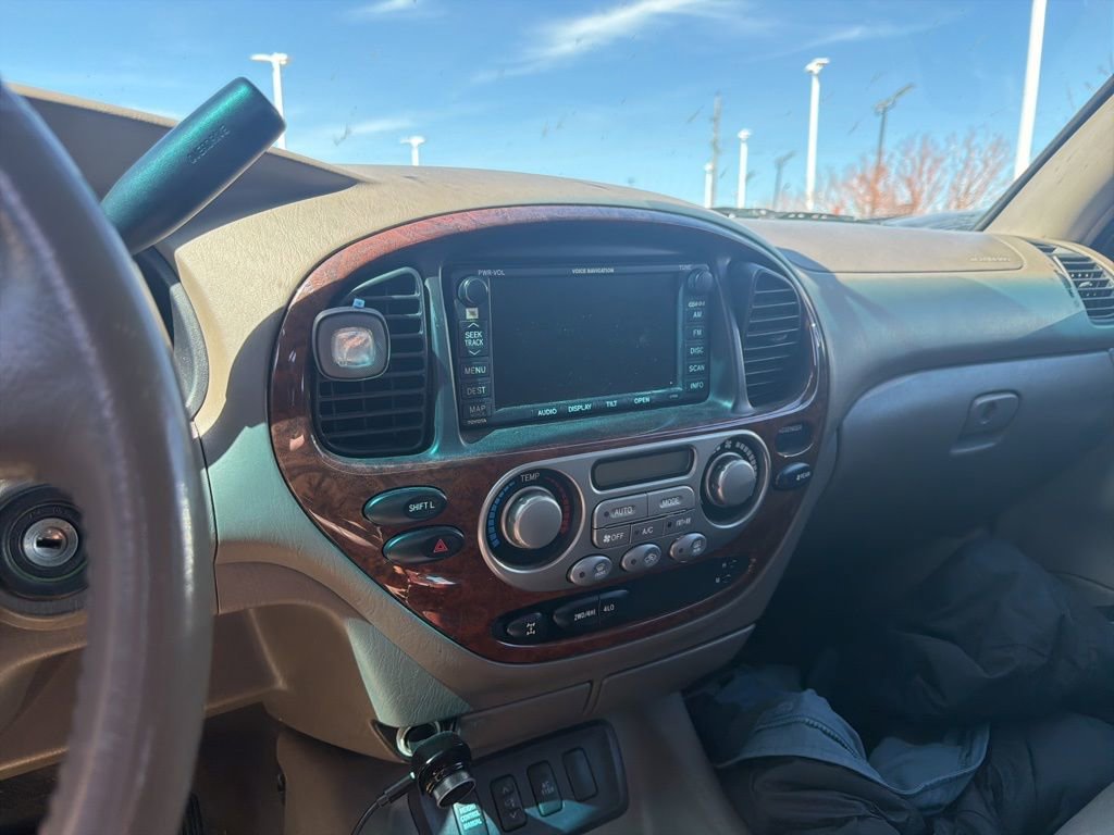 Used 2007 Toyota Sequoia Limited image 12