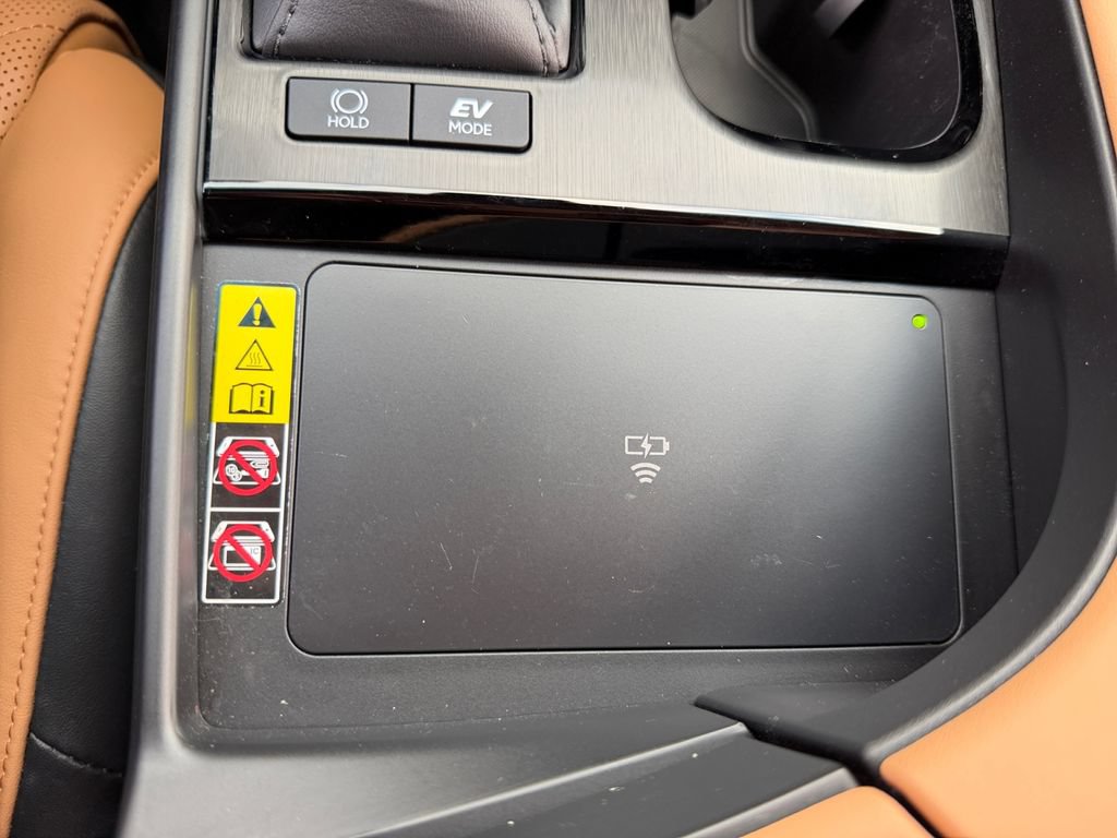 Certified 2024 Lexus ES 300h w/ Technology Package FWD image 30