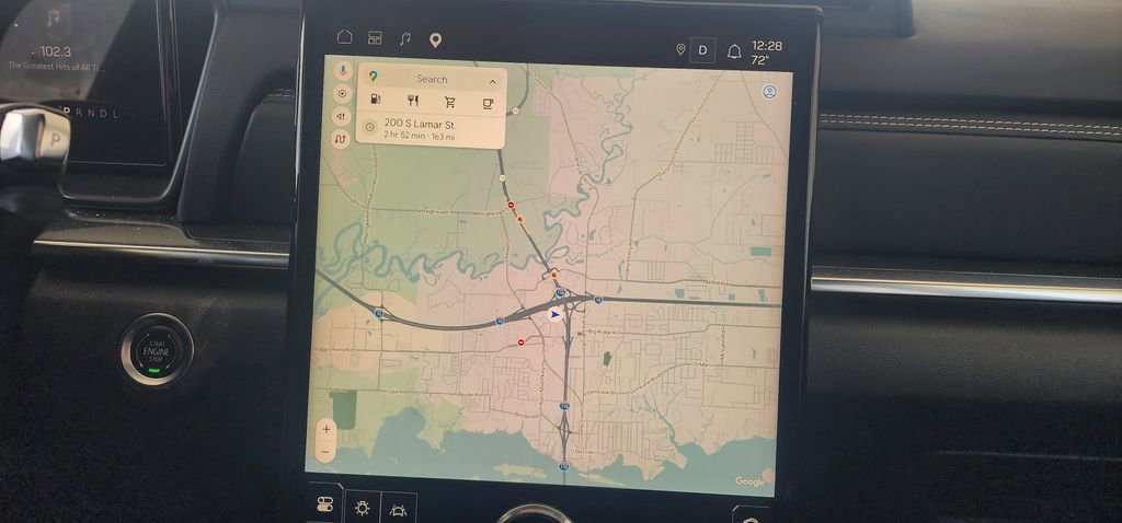 Used 2025 GMC Terrain Elevation w/ Elevation Premium Package image 19