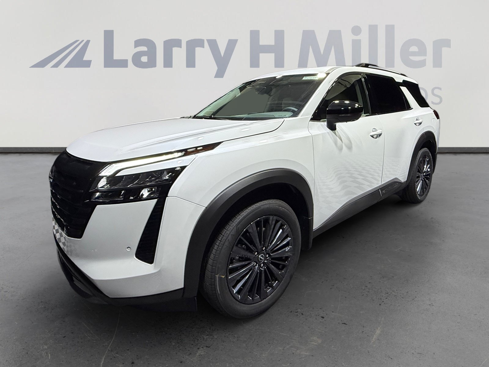 New 2026 Nissan Pathfinder SL FWD image 1