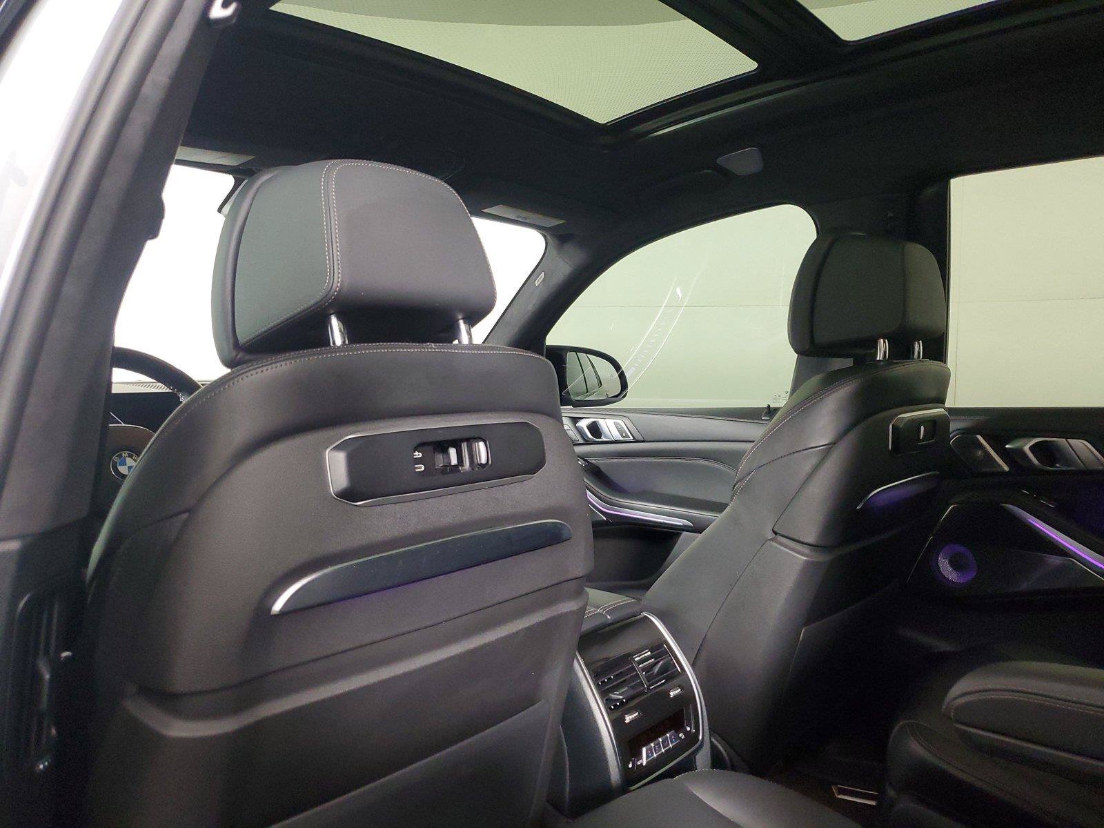 Used 2023 BMW X7 M60i w/ Executive Package AWD/4WD image 15