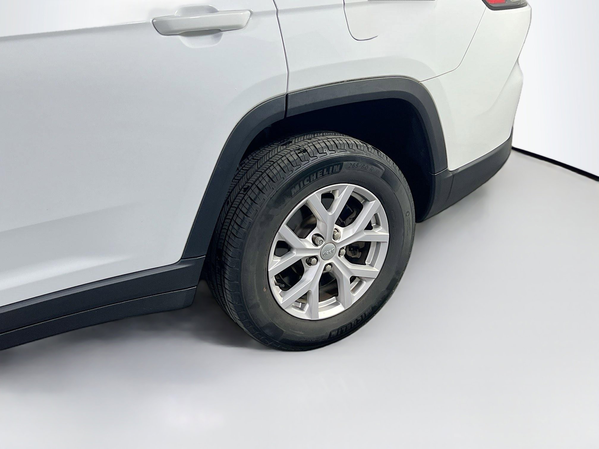 Used 2021 Jeep Grand Cherokee L Limited image 30