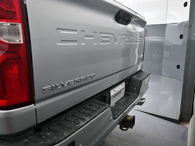 Used 2020 Chevrolet Silverado 2500 High Country w/ Technology Package image 29