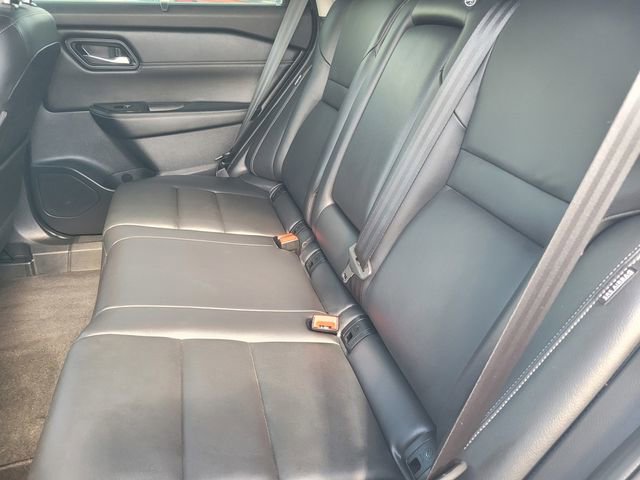 Certified 2025 Nissan Rogue SL w/ Tech Package image 15