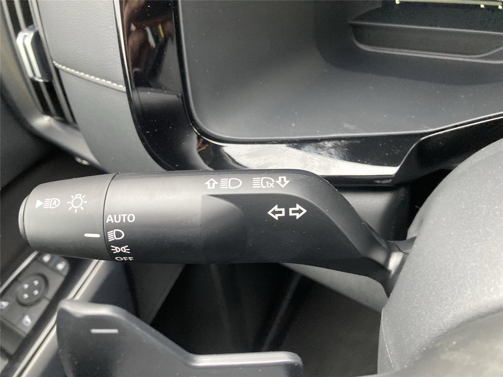 New 2026 Nissan Pathfinder SL image 24