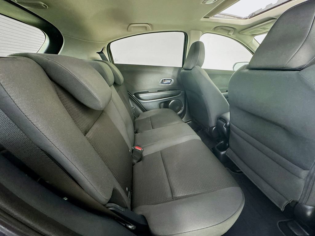 Used 2022 Honda HR-V EX image 35
