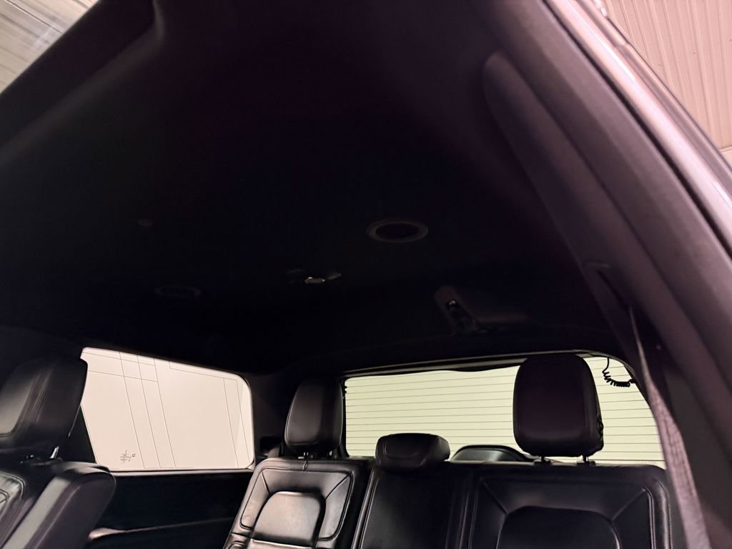 Used 2023 Lincoln Navigator Reserve image 50