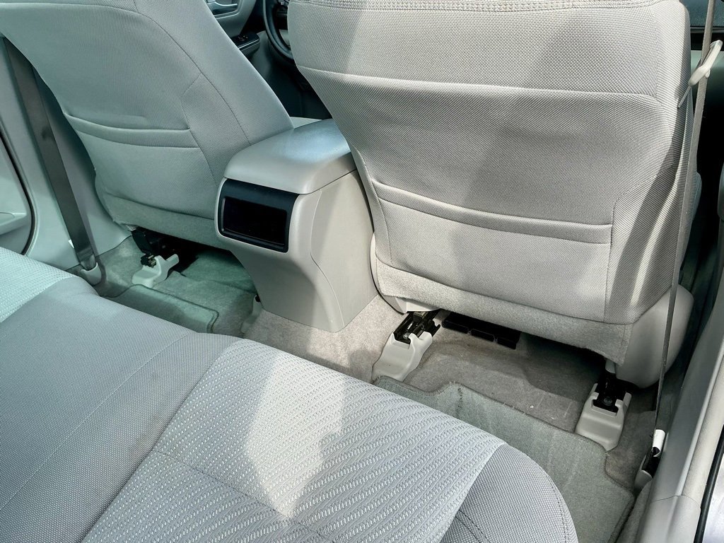 Used 2016 Toyota Camry LE image 27