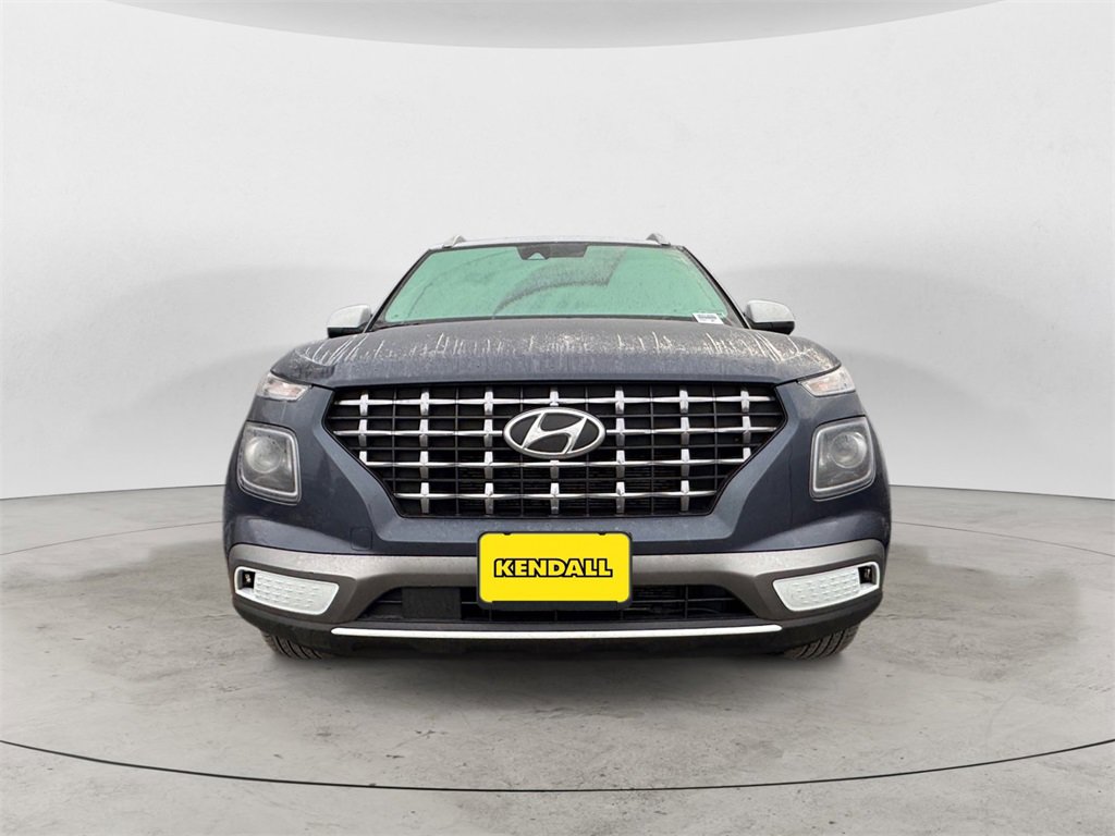 Used 2020 Hyundai Venue image 6