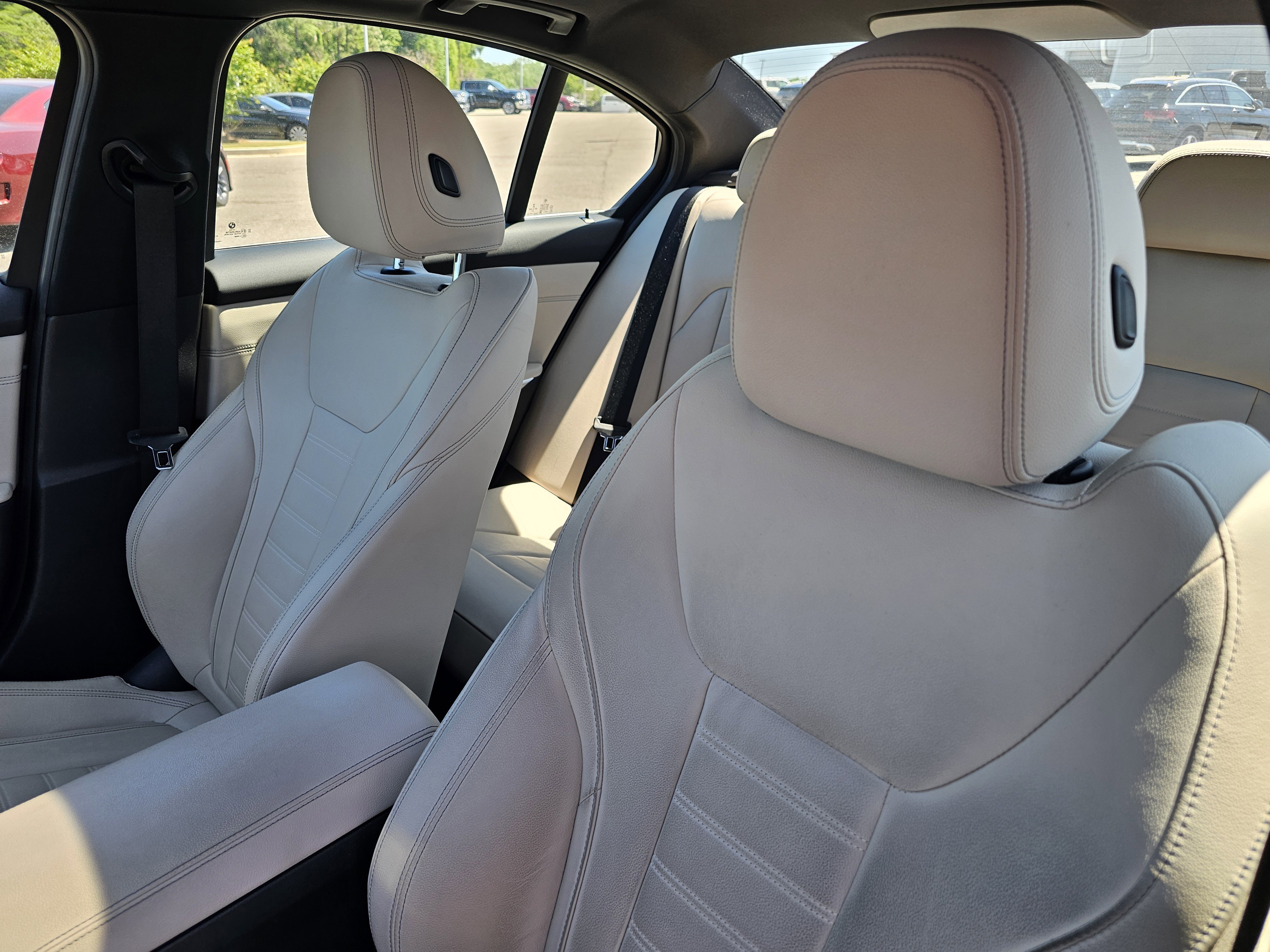 Used 2021 BMW 330e w/ Convenience Package image 16