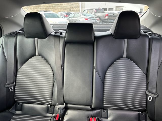 Used 2024 Toyota Camry SE w/ Convenience Package image 40