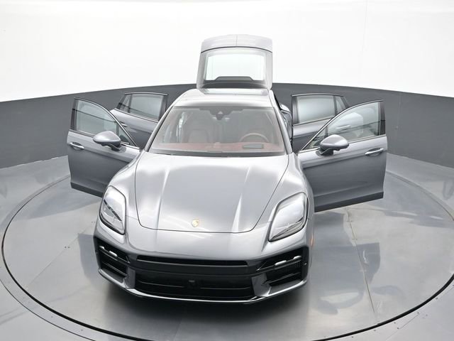 New 2026 Porsche Panamera GTS AWD/4WD image 32