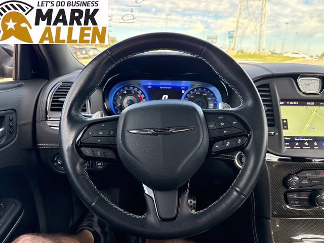 Used 2023 Chrysler 300 C RWD image 12