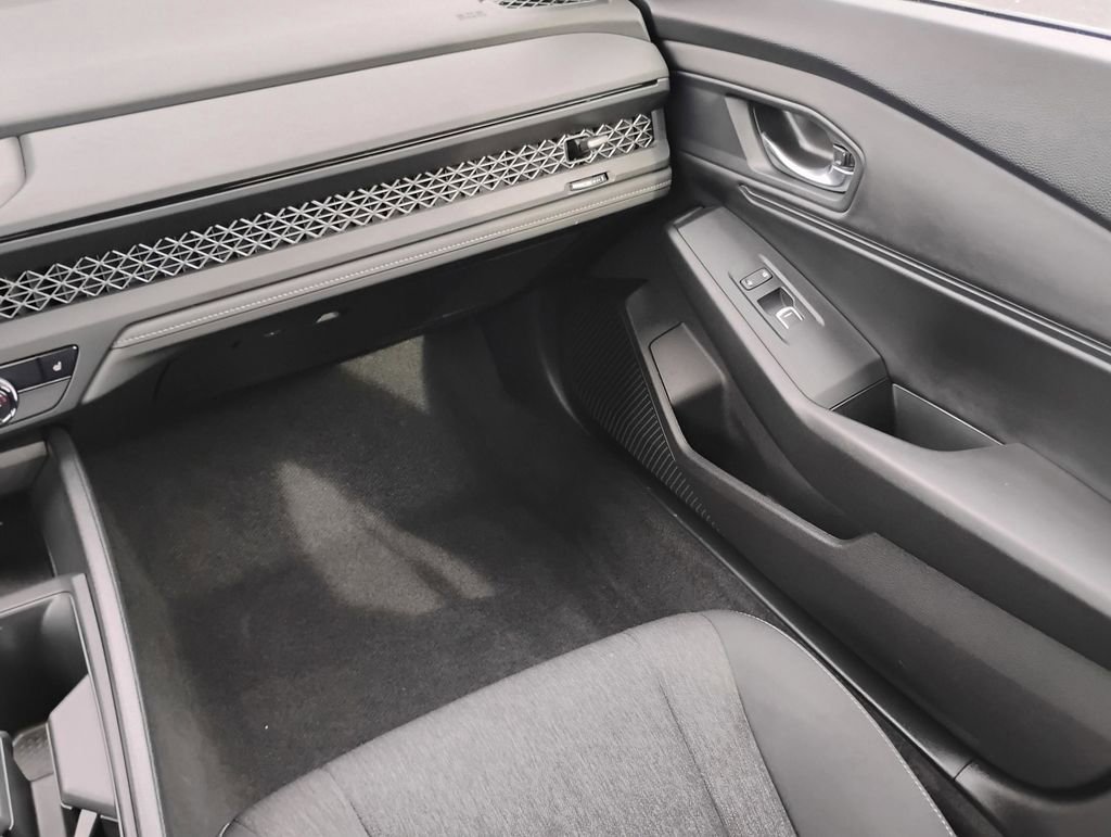 Used 2024 Honda Accord EX image 18