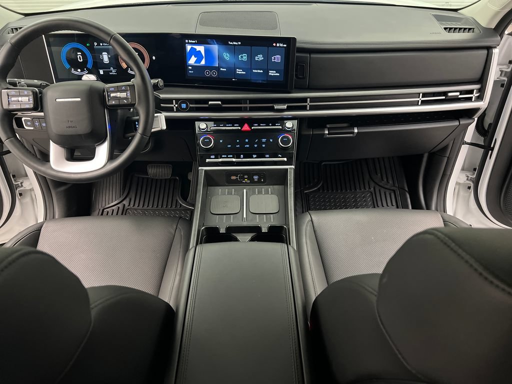 Used 2026 Hyundai Santa Fe SEL FWD image 53