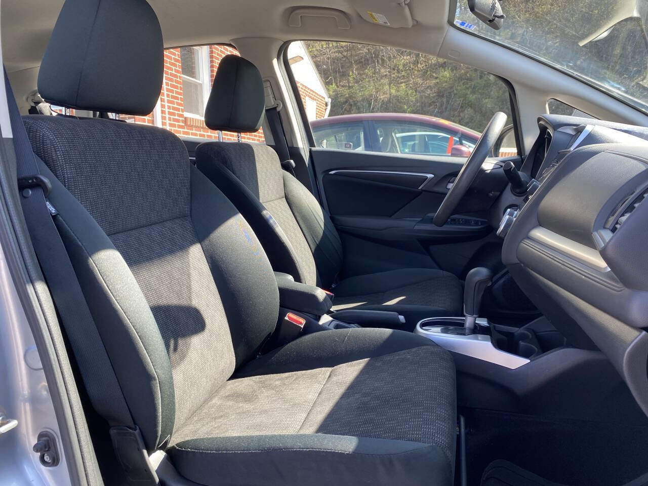 Used 2017 Honda Fit LX image 17
