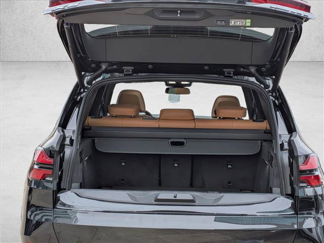 Used 2026 BMW X5 xDrive50e AWD/4WD image 19