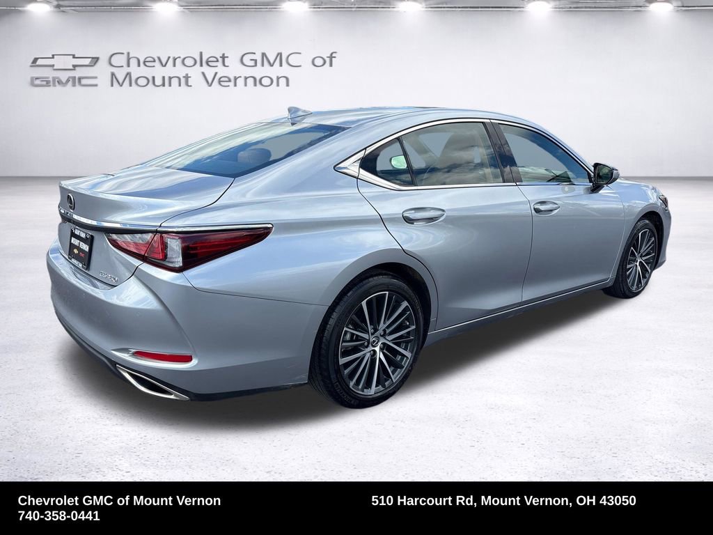 Used 2025 Lexus ES 350 w/ Premium Package image 5