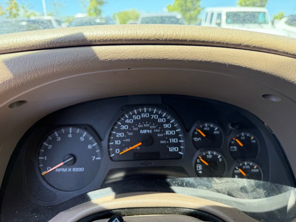 Used 2004 Chevrolet TrailBlazer LS w/ LS Preferred Equipment Group AWD/4WD image 15