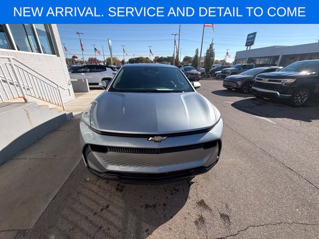 Used 2025 Chevrolet Equinox EV LT FWD image 4