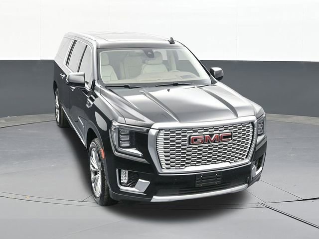 Used 2021 GMC Yukon XL Denali w/ Denali Premium Package image 67