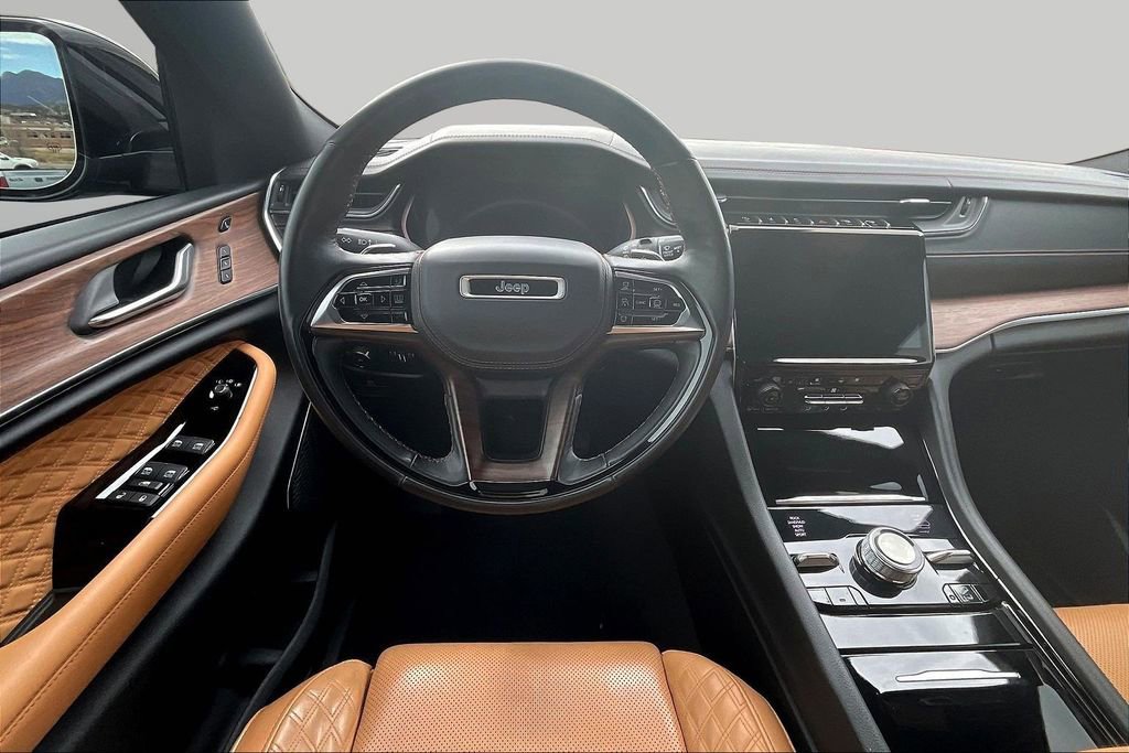 Used 2021 Jeep Grand Cherokee L Summit w/ Advanced Protech Group IV image 8