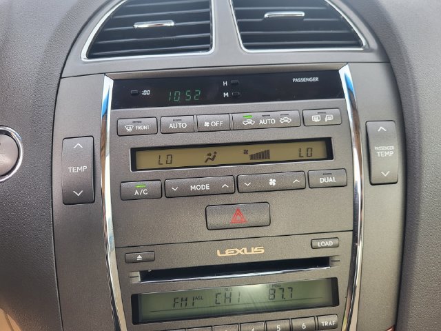 Used 2011 Lexus ES 350 FWD image 15