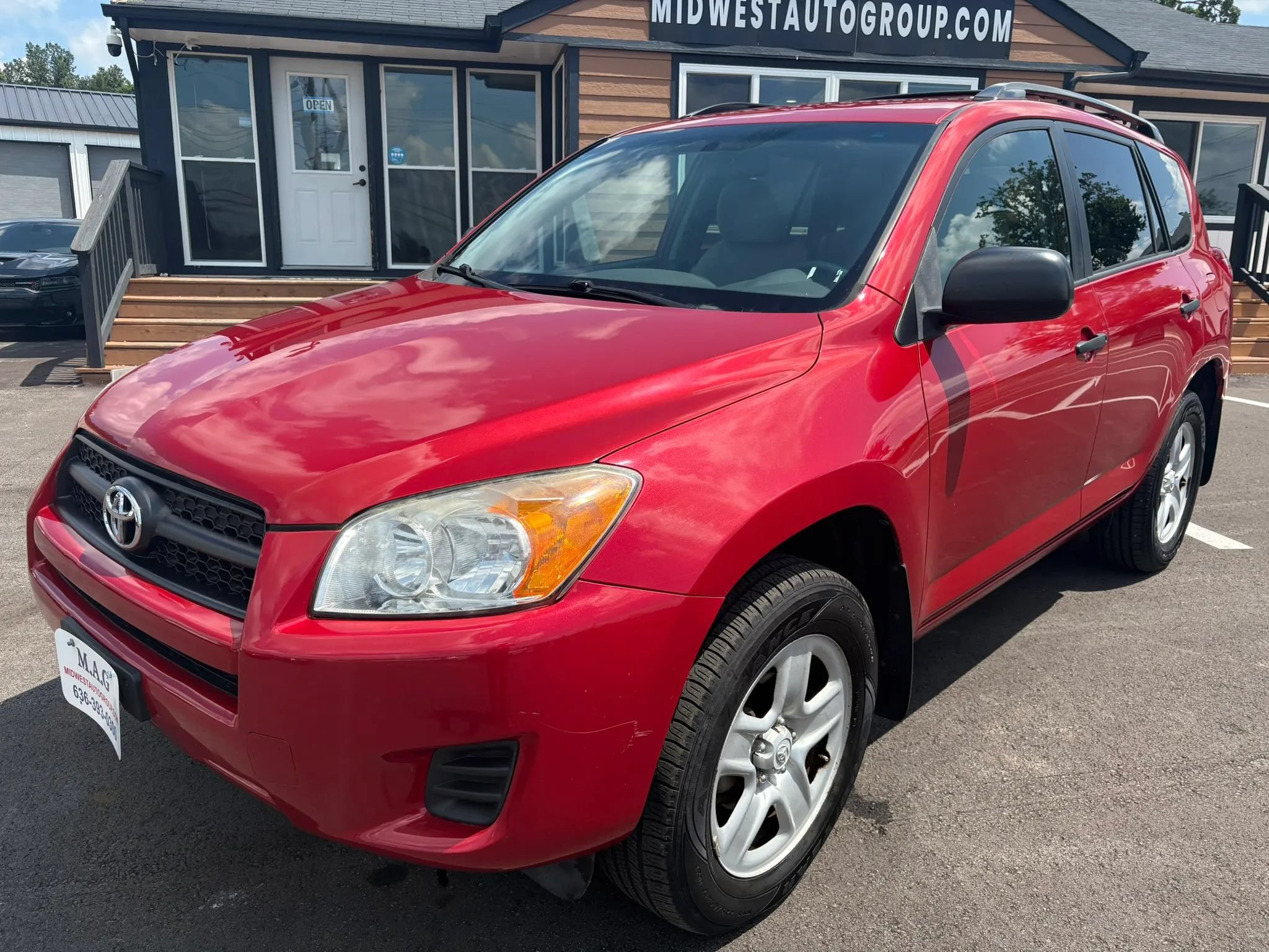 Used 2010 Toyota RAV4 4WD image 2