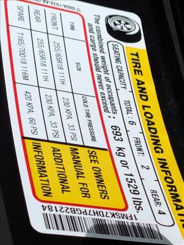 Used 2023 Ford Explorer XLT RWD image 14