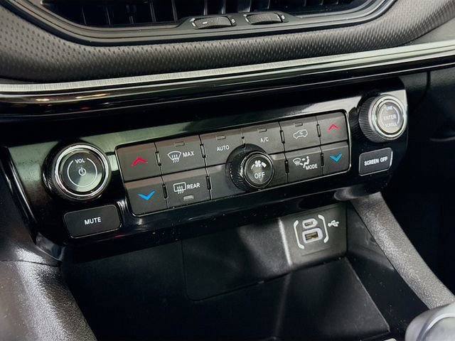 Used 2022 Jeep Compass Trailhawk w/ Sun and Sound Group image 15