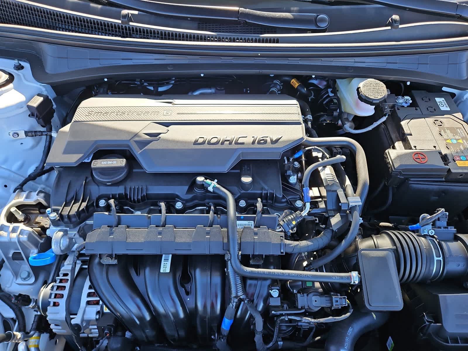 New 2026 Hyundai Elantra SEL Sport FWD image 13