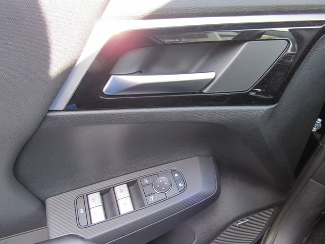 New 2026 Mitsubishi Outlander ES image 18