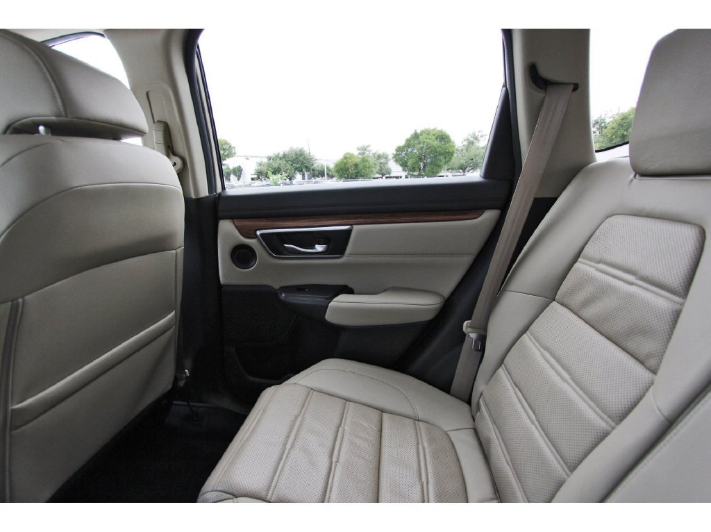 Used 2018 Honda CR-V Touring image 13