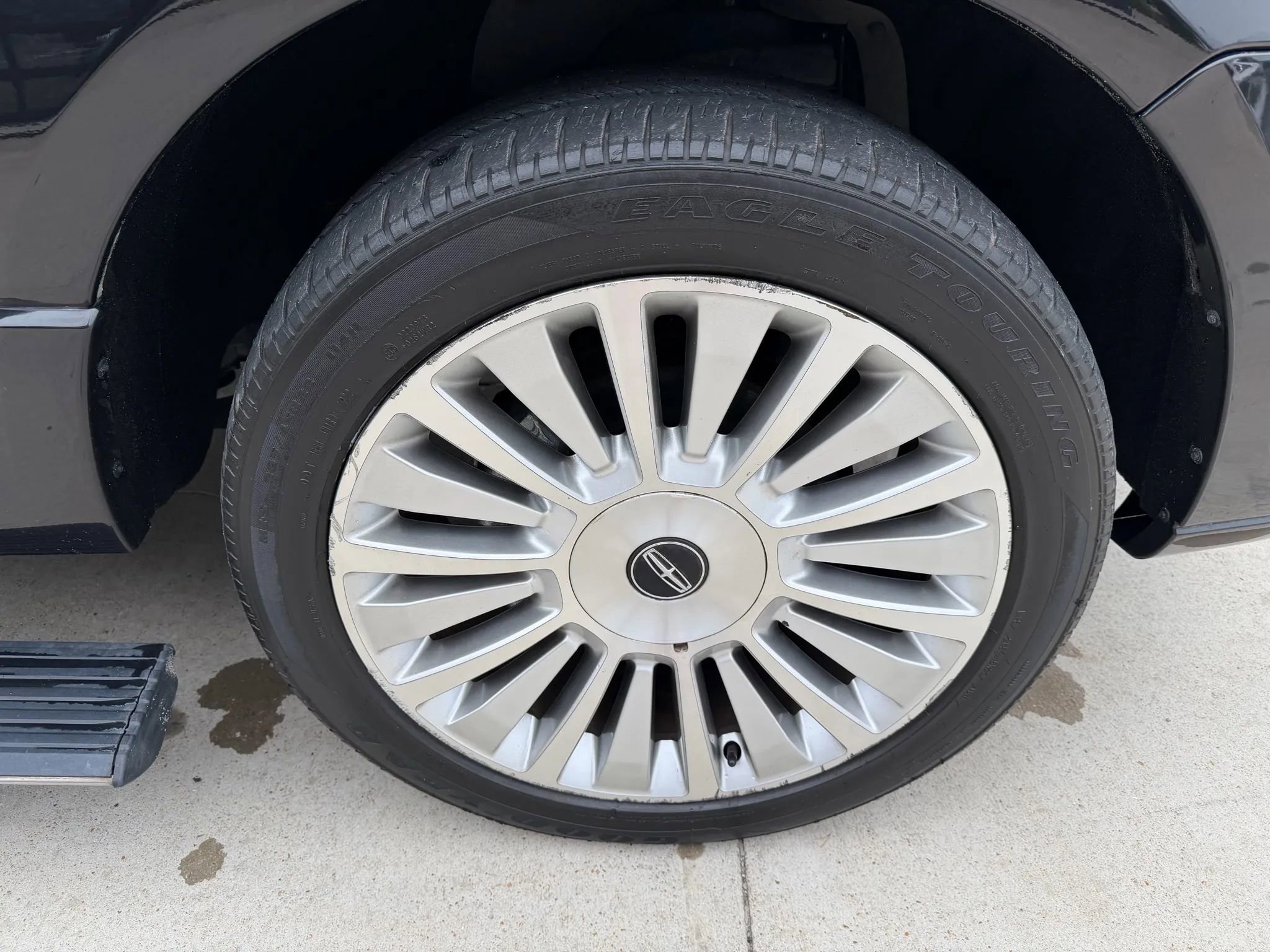 Used 2015 Lincoln Navigator L 4WD w/ Equipment Group 101A Reserve image 77