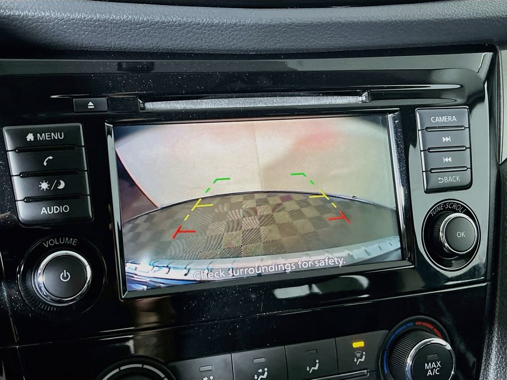 Used 2019 Nissan Rogue Sport S w/ Appearance Package FWD image 12