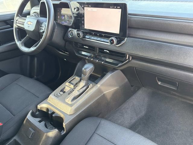 Used 2023 Chevrolet Colorado W/T RWD image 17