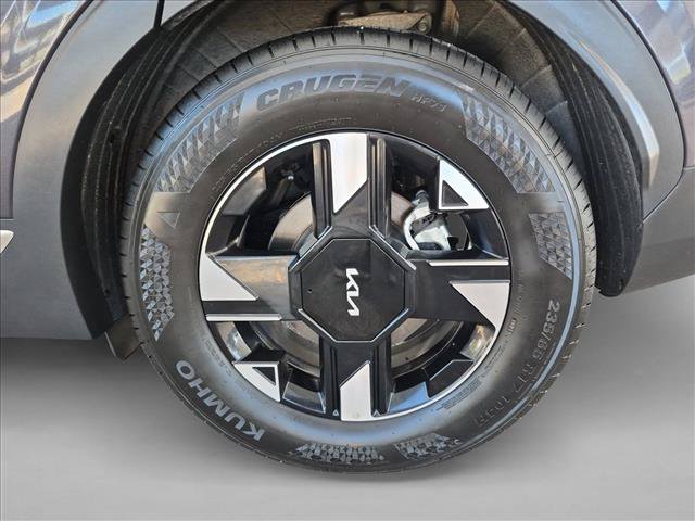 Used 2026 Kia Sportage LX FWD image 23