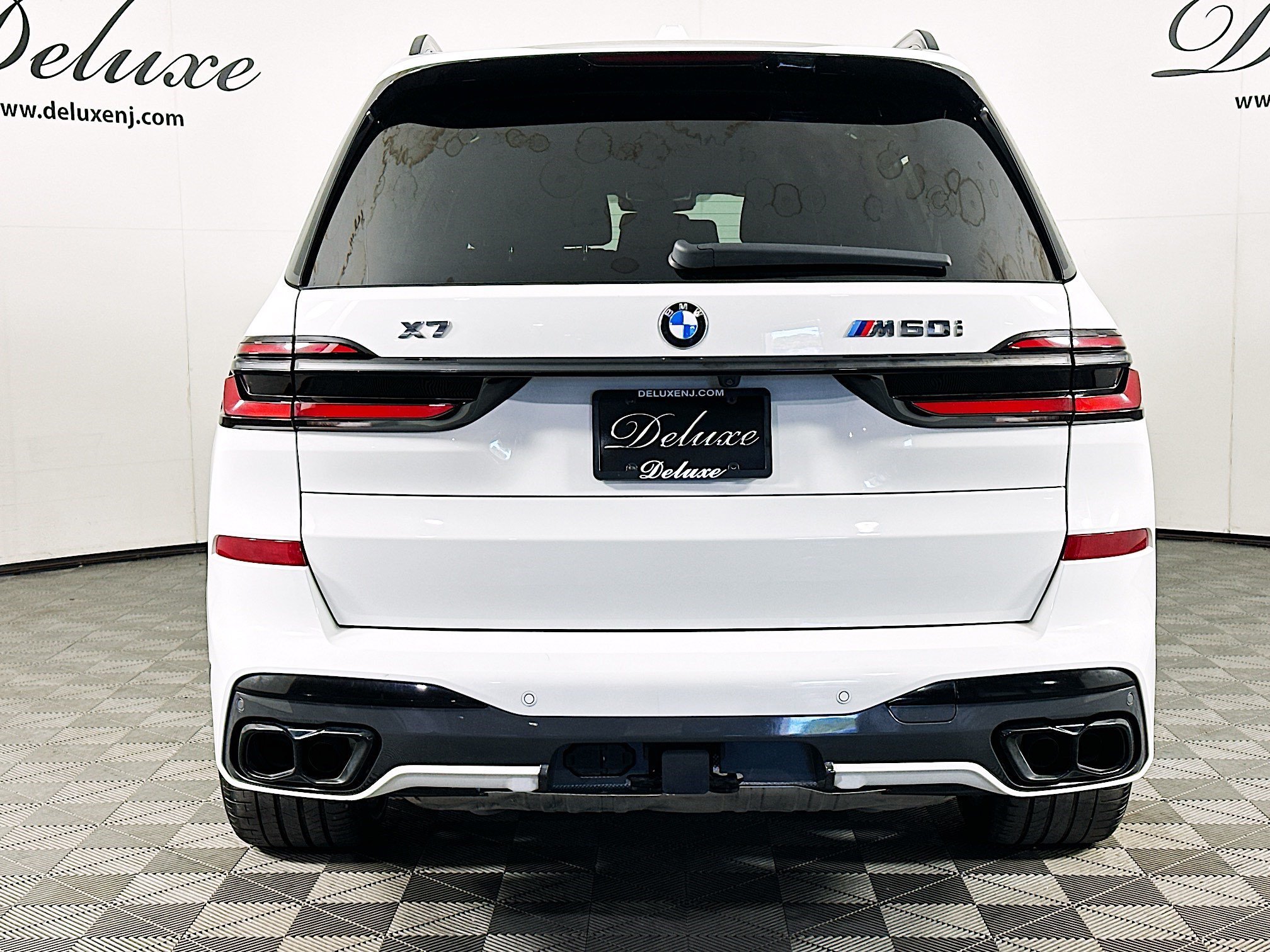 Used 2025 BMW X7 M60i AWD/4WD image 5