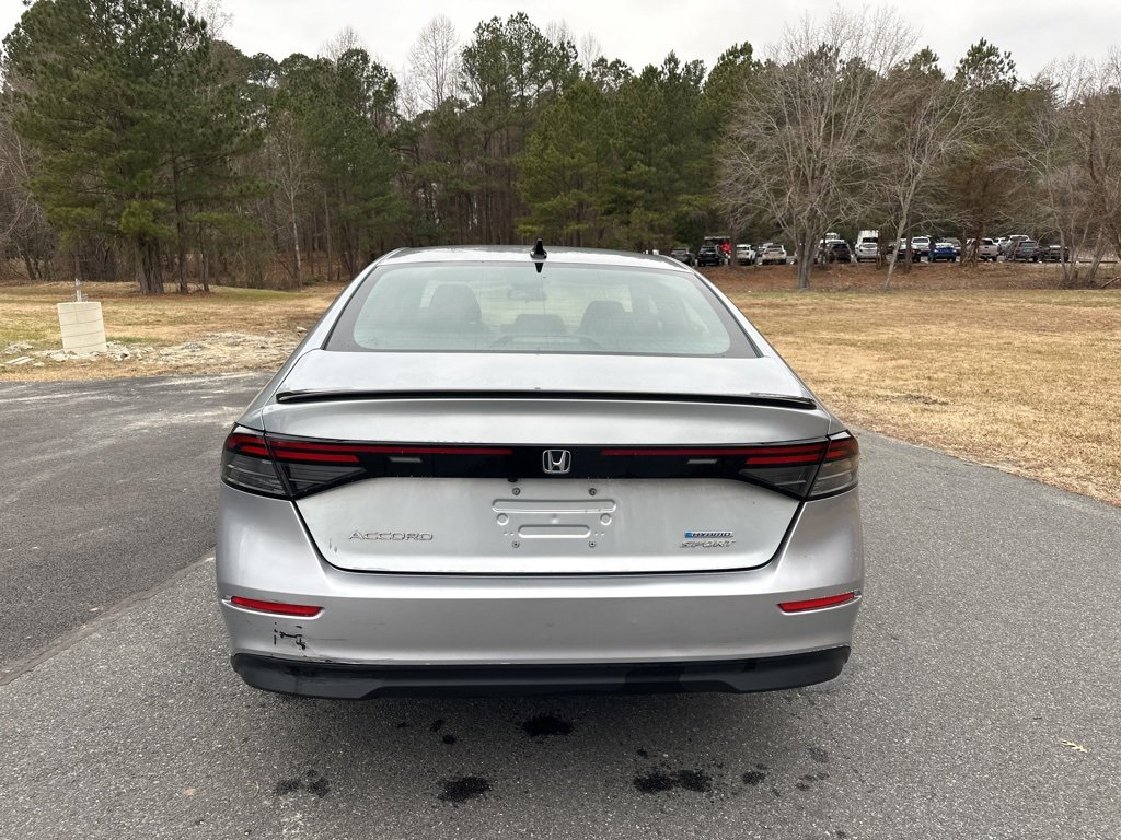 Used 2024 Honda Accord Sport image 6