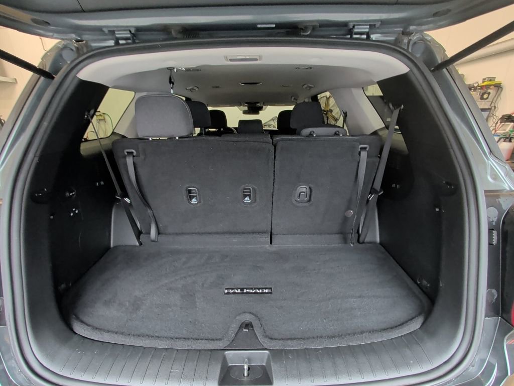 Used 2022 Hyundai Palisade SE image 14