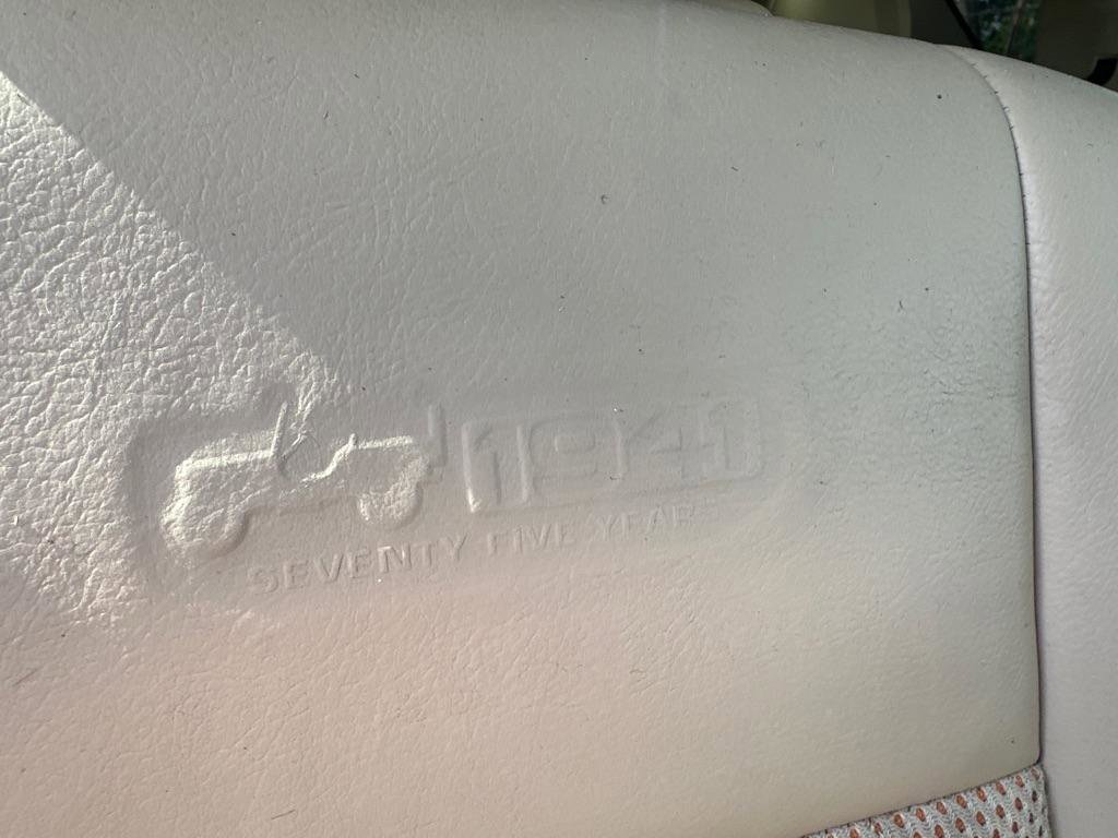 Used 2016 Jeep Compass 75th Anniversary w/ Power Value Group image 37