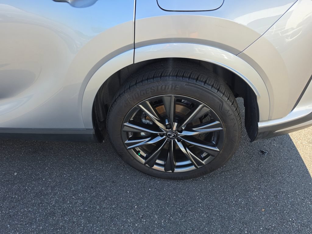 Used 2023 Lexus RX 350 F Sport w/ Accessory Package (K3) AWD/4WD image 8
