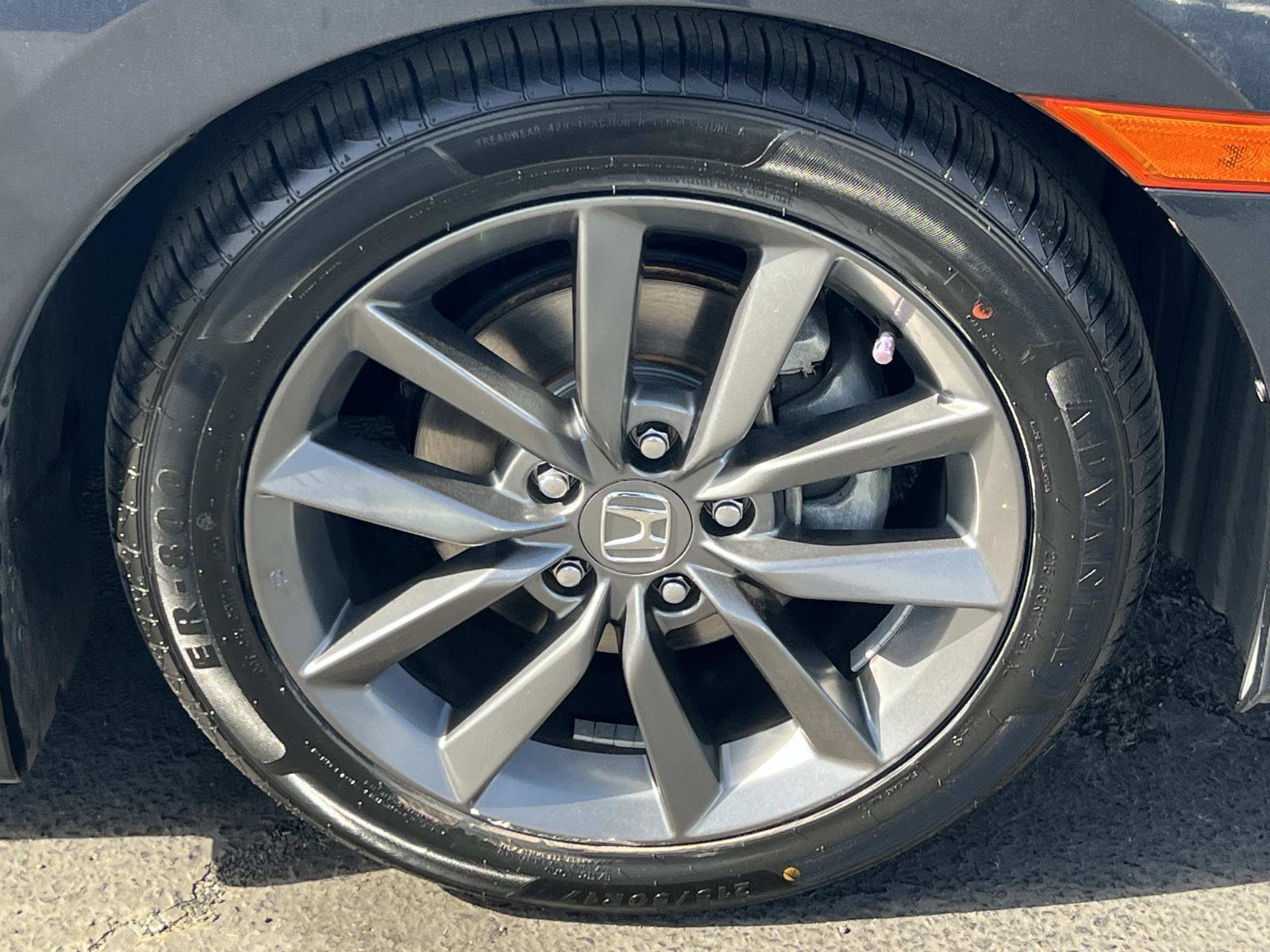 Certified 2019 Honda Civic EX image 27