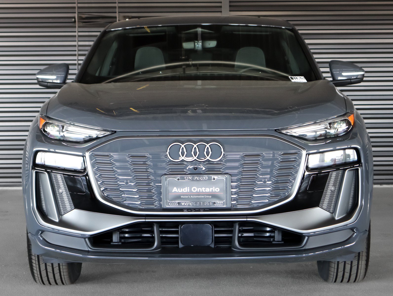 New 2027 Audi SQ6 e-tron Premium AWD/4WD image 13