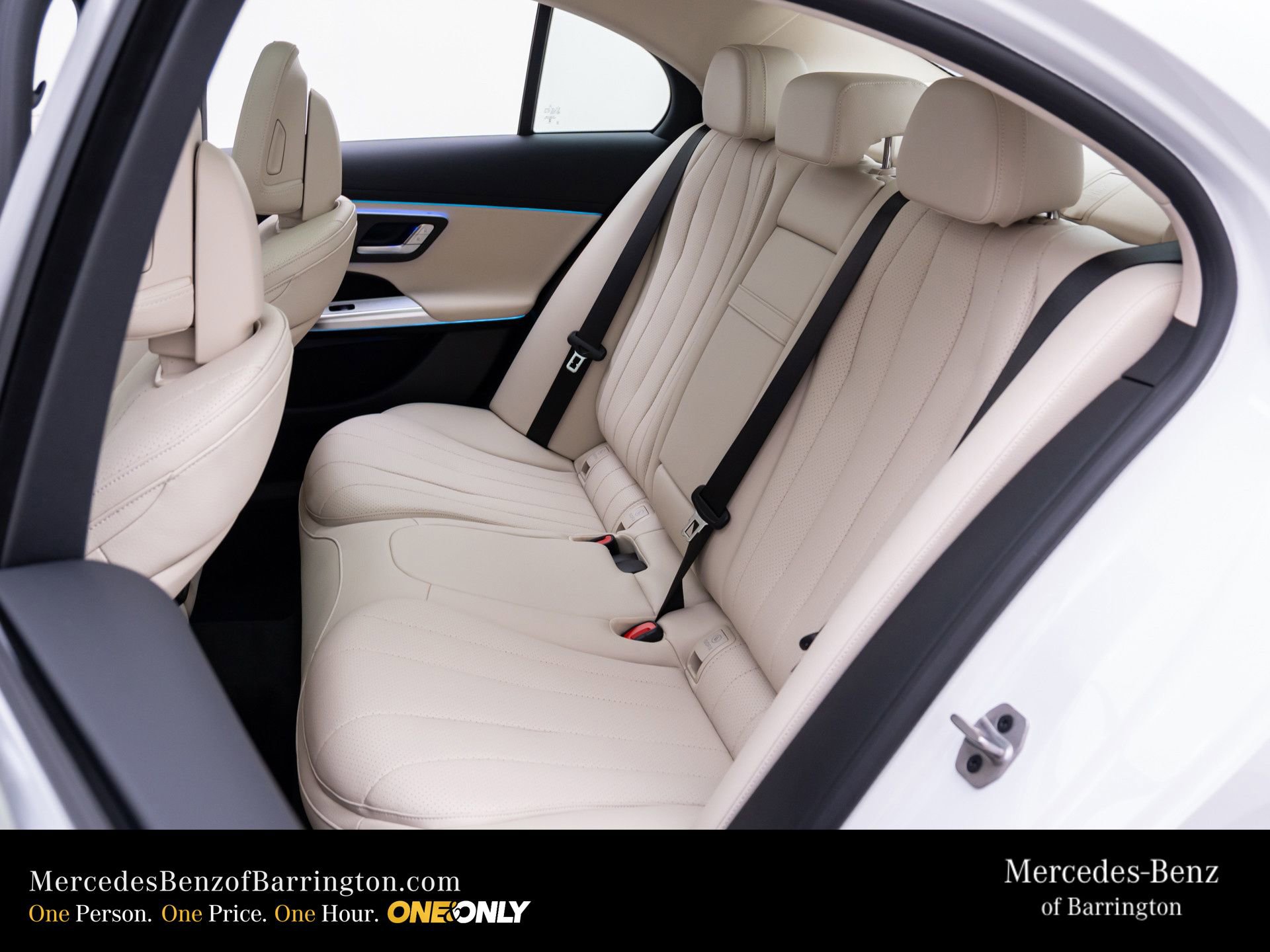 New 2026 Mercedes-Benz E 450 4MATIC Sedan image 20