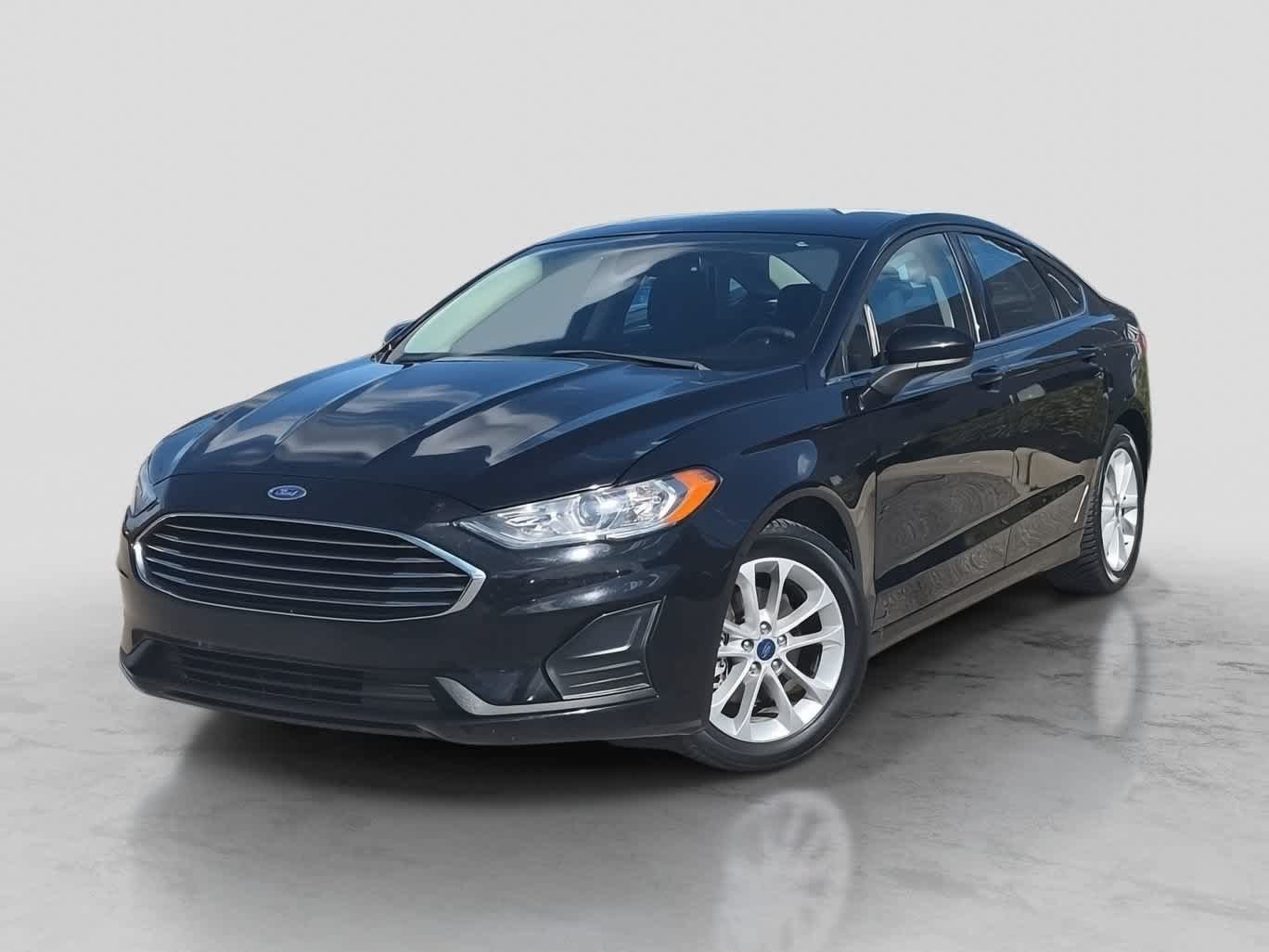 Used 2019 Ford Fusion SE