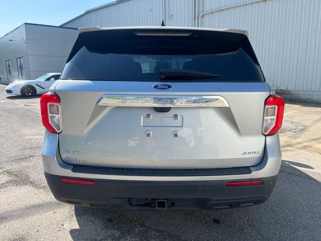 Used 2022 Ford Explorer XLT w/ Class IV Trailer Tow Package AWD/4WD image 7
