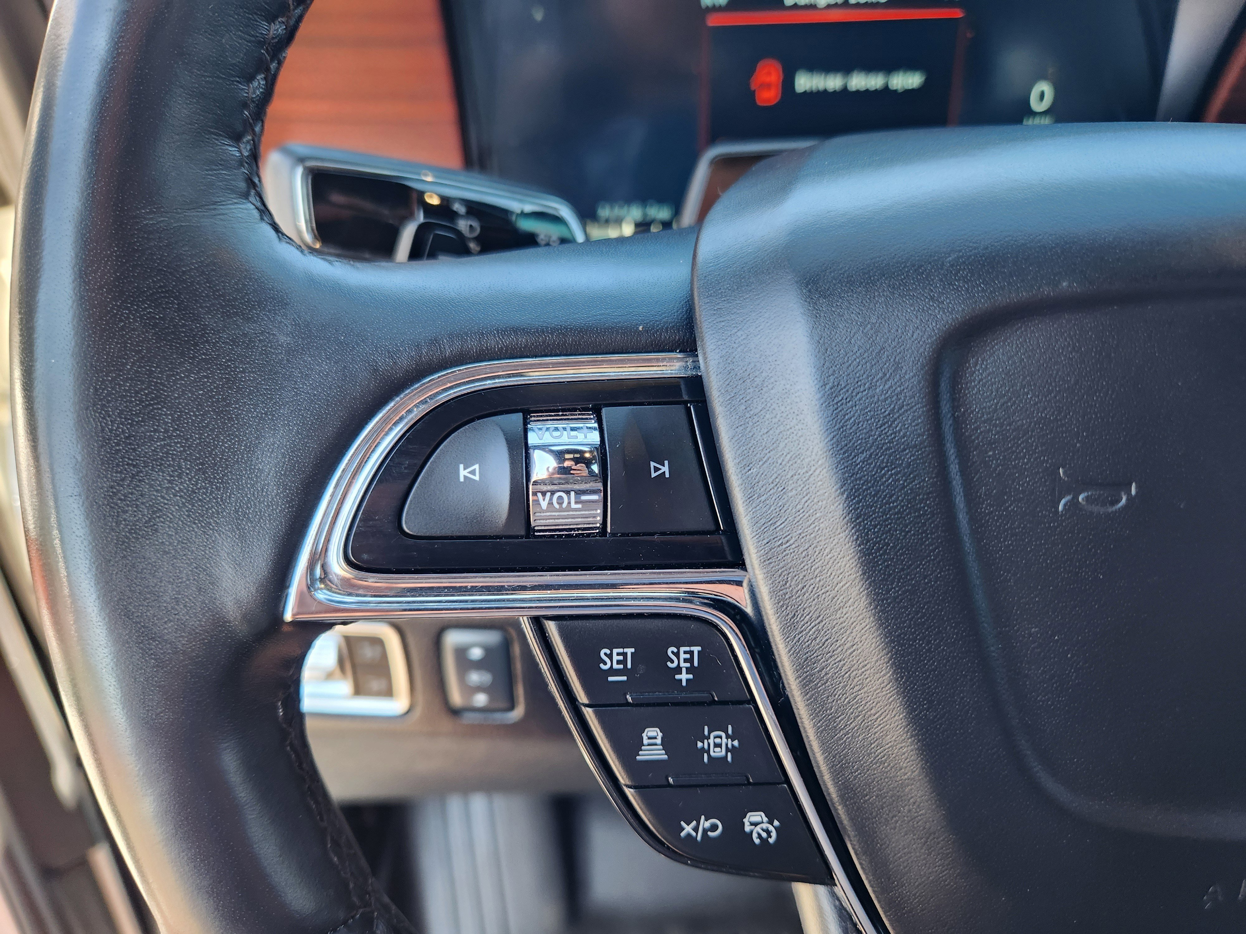 Used 2023 Lincoln Navigator L Reserve image 18